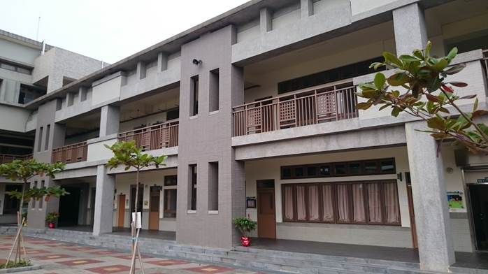 http://163.22.136.253/schoolweb/enviroedu/index.files/image004.jpg