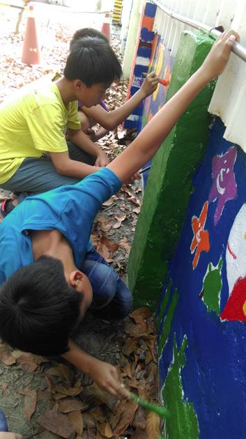 http://163.22.136.253/schoolweb/enviroedu/index.files/image036.jpg